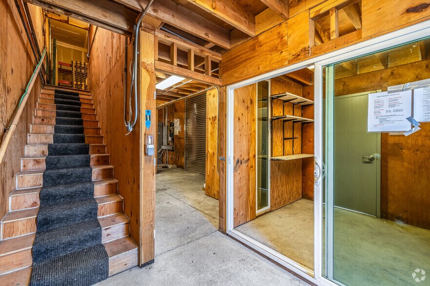 More Photos Of 1620 Innes Ave, San Francisco Land For Sale