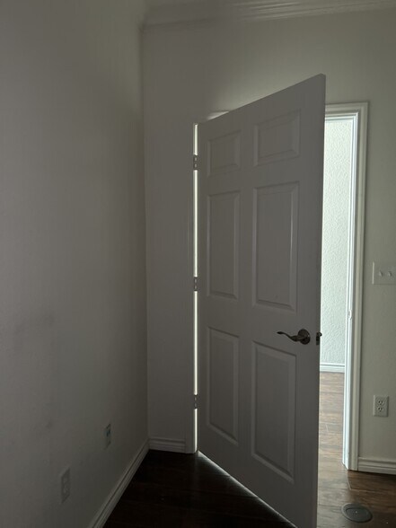 More Photos Of 4003 W Stan Schlueter Loop, Killeen Medical For Lease