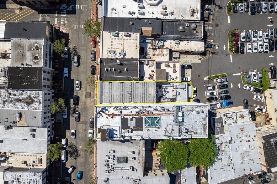 More Photos Of 14-16 Broad St, Red Bank Loft Creative Space For Lease