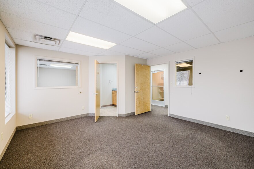More Photos Of 1750 Manzanita Dr, Elko Office Residential For Sale