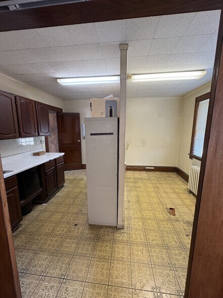 More Photos Of 95 Franklin Ave, Valley Stream Apartments For Sale