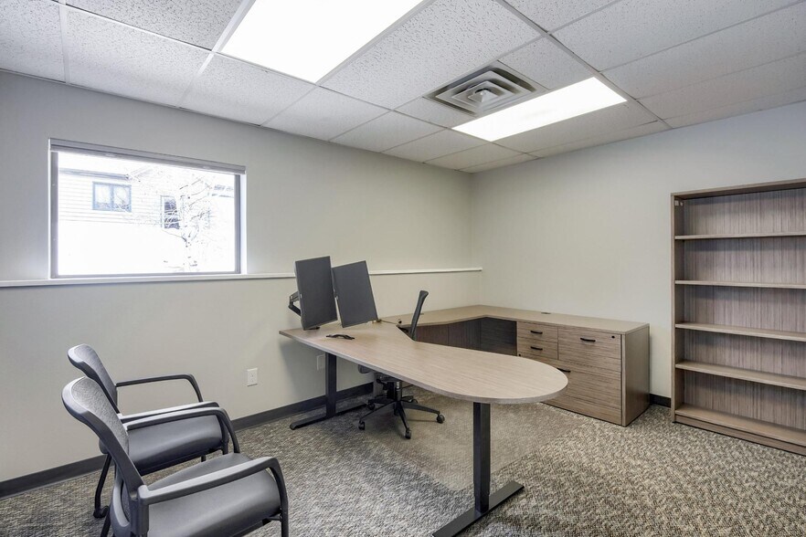 More Photos Of 19316 Goddard Ranch Ct, Morrison Office For Lease