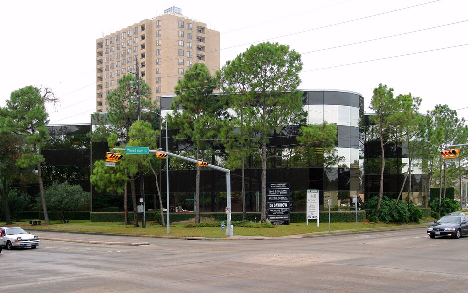 Primary Photo Of 5701 Woodway Dr, Houston Office For Lease