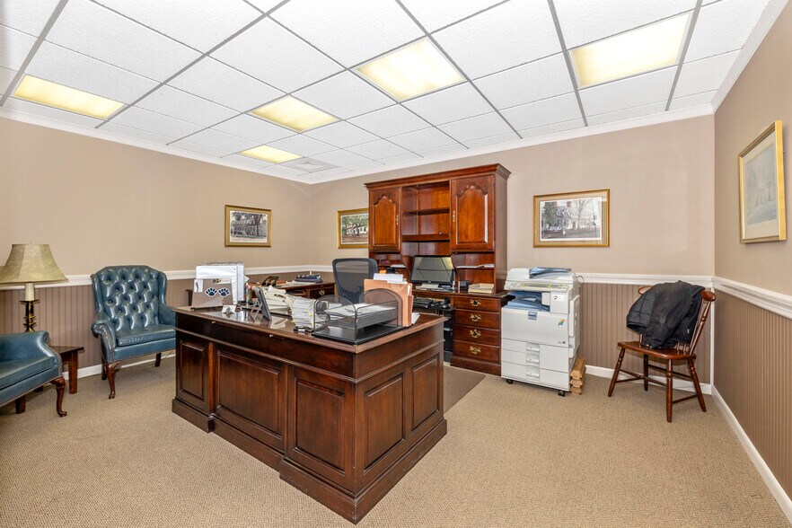 More Photos Of 61 W Lee St, Hagerstown Warehouse For Sale