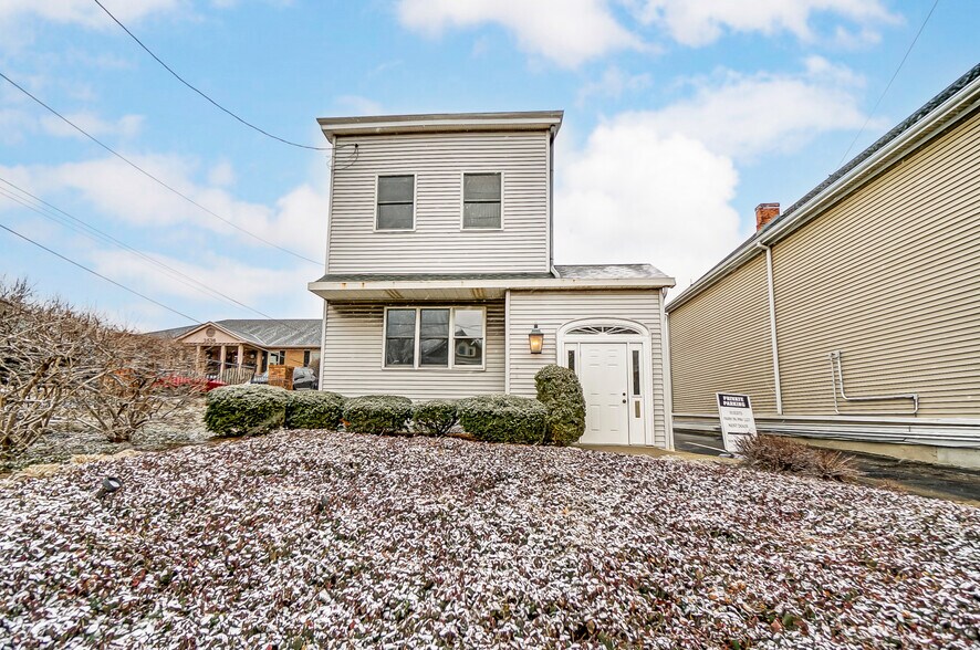 More Photos Of 3530 Edwards Rd, Cincinnati Office For Lease