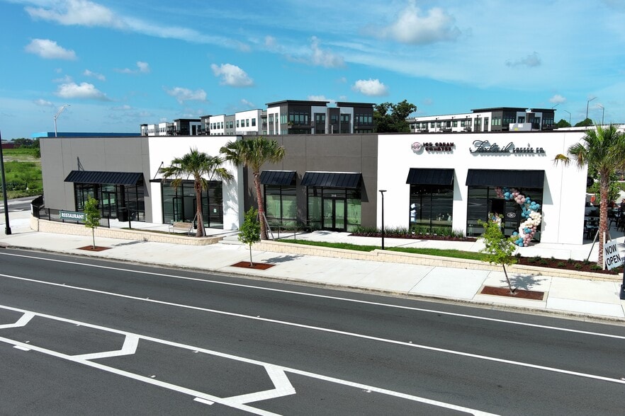 More Photos Of 320-340 Kathleen Rd, Lakeland Storefront For Lease