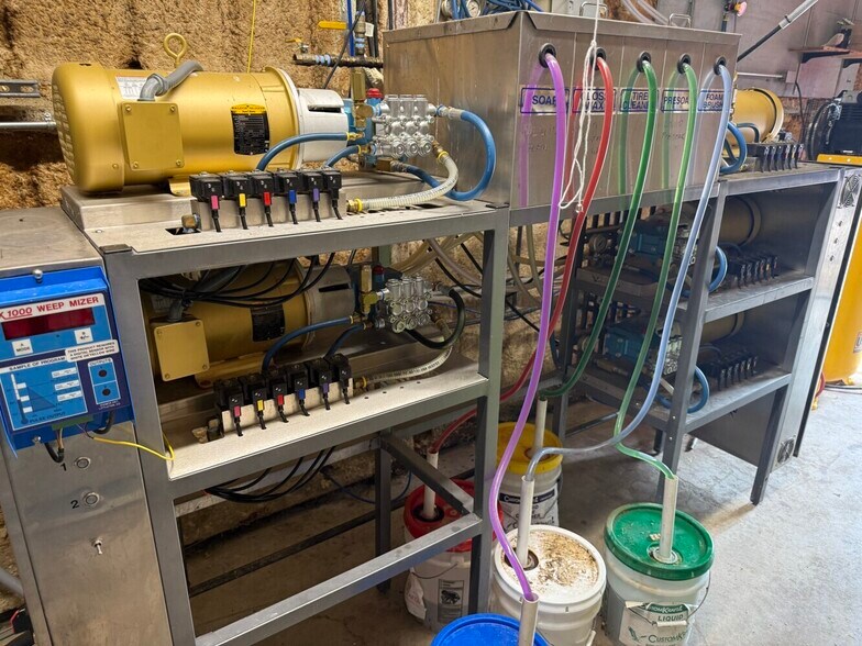 More Photos Of 201 Buerkle st, Stuttgart Carwash For Sale