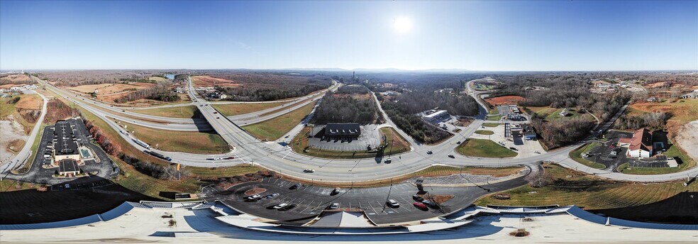 More Photos Of 78 Chestnut Hill Rd, Crossville Freestanding For Sale