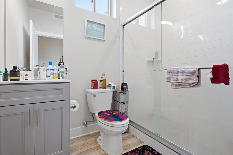 More Photos Of 121-127 W Cumberland St, Philadelphia Apartments For Sale