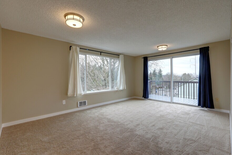 More Photos Of 8100 Delridge Way SW, Seattle Apartments For Sale
