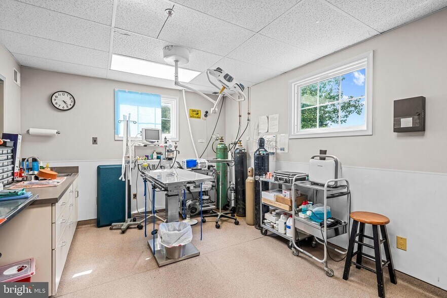 More Photos Of 405 W Wayne Ave, Wayne Office Residential For Sale