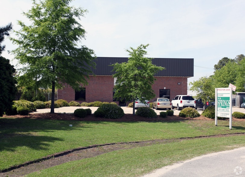 More Photos Of 1455 Commerce Pl, Myrtle Beach Flex For Lease