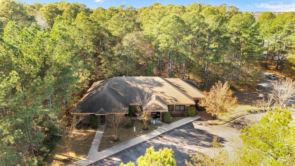 More Photos Of 2223 Hemby Ln, Greenville Medical For Sale