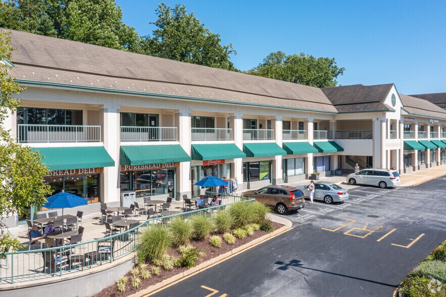 More Photos Of 4005 Kennett Pike, Greenville Unknown For Lease