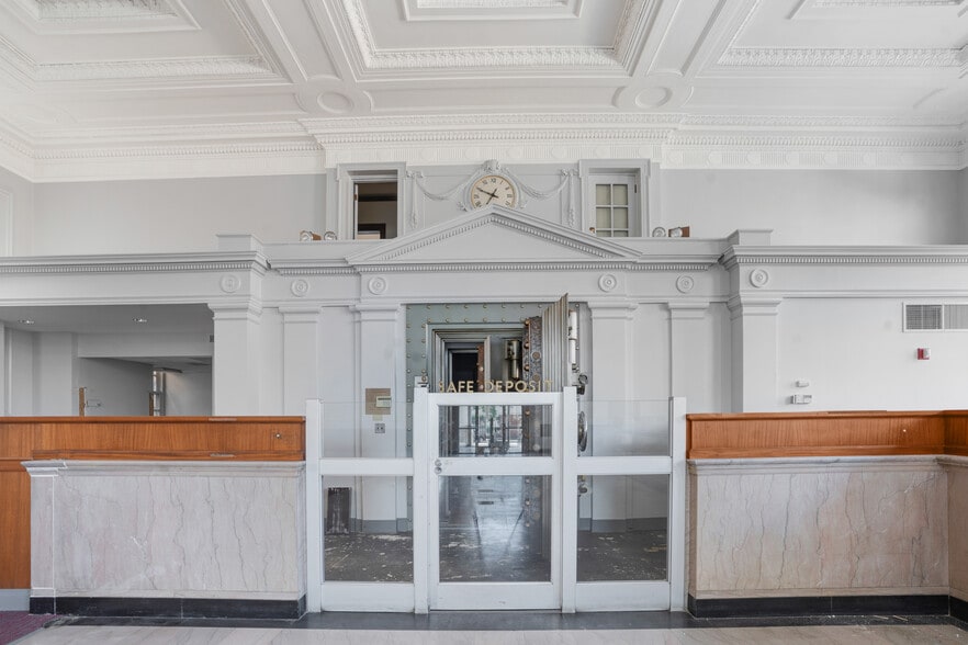 More Photos Of 369 Main St, Wakefield Bank For Sale