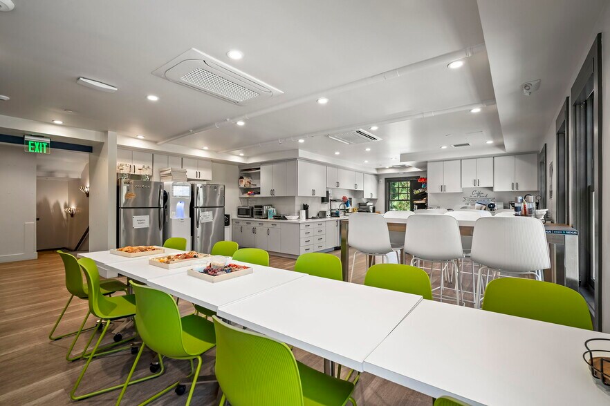 More Photos Of 936 Southwood Blvd, Incline Village Loft Creative Space For Lease