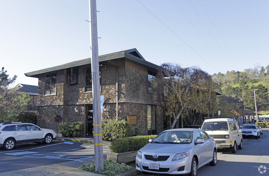 More Photos Of 27 Reed Blvd, Mill Valley Office Residential For Lease