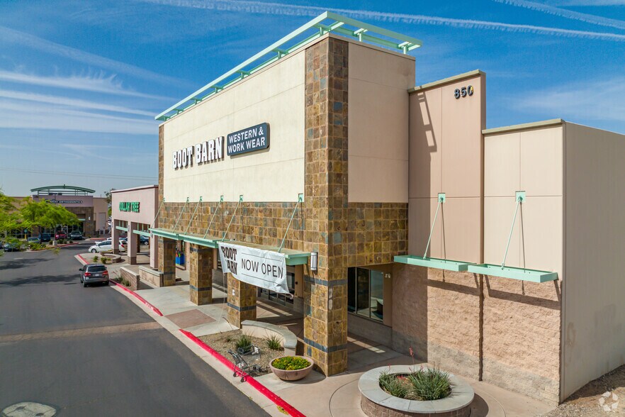 More Photos Of S Watson Rd, Buckeye Unknown For Lease