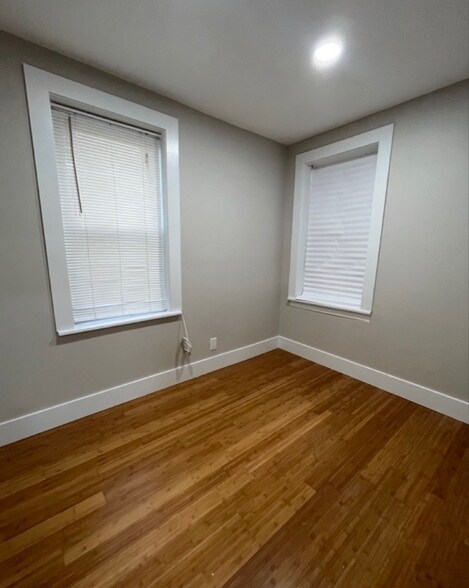 More Photos Of 2001 Park St, Atlantic Beach Storefront Retail Residential For Sale