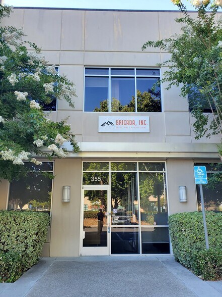 More Photos Of 355 Piercy Rd, San Jose Research And Development For Sale