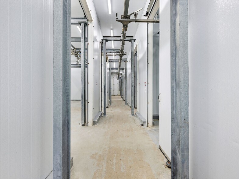 More Photos Of 6411 Highway 90 E, Knippa Refrigeration Cold Storage For Sale