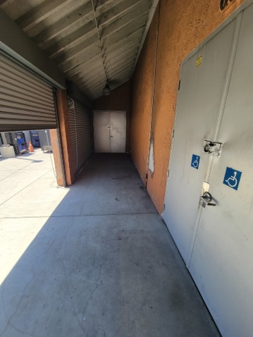 More Photos Of 6020-6024 Florence Ave, Bell Gardens Freestanding For Lease