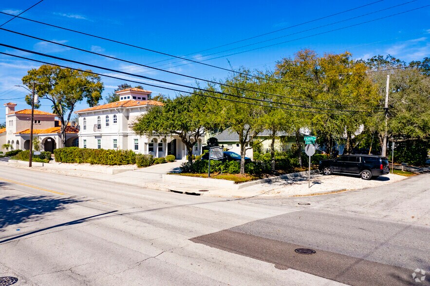 More Photos Of 3001 W Azeele St, Tampa Office For Lease