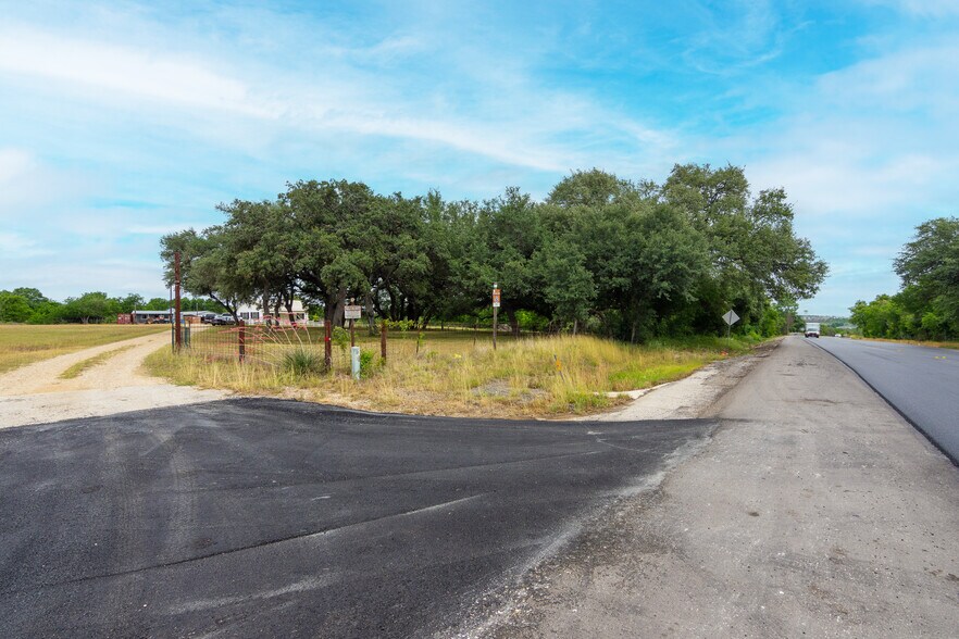 More Photos Of 0 Hwy 21, Uhland Land For Sale