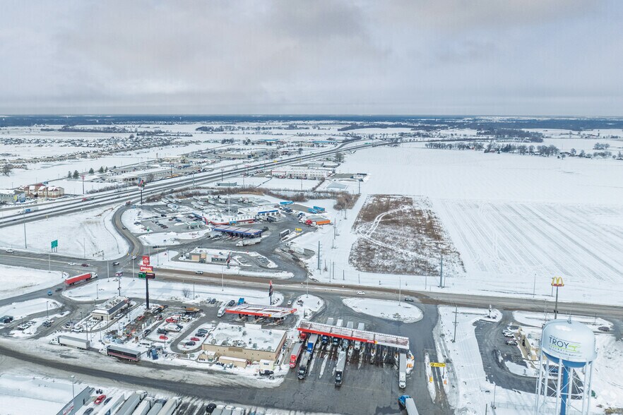 More Photos Of I-55 Hwy, Troy Land For Sale