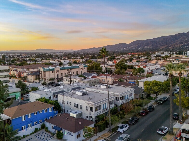 More Photos Of 107-111 N Columbus Ave, Glendale Apartments For Sale