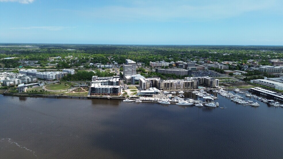 More Photos Of 901 Nutt St, Wilmington Multifamily For Sale