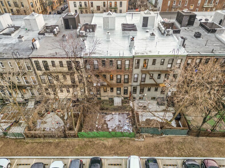 More Photos Of 53-17 Skillman Ave, Woodside Apartments For Sale