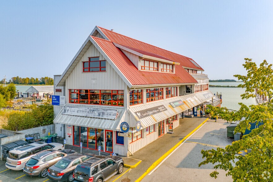 More Photos Of 3866 Bayview St, Richmond Restaurant For Lease