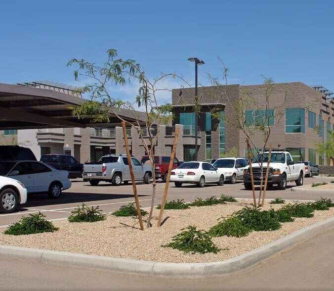 More Photos Of 1095 W Rio Salado Pky, Tempe Loft Creative Space For Lease