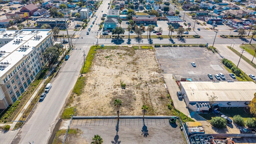 More Photos Of 5302 Broadway Ave, Galveston Land For Sale