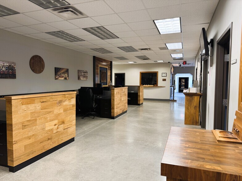 More Photos Of 2145 Winder Hwy, Dacula Warehouse For Sale