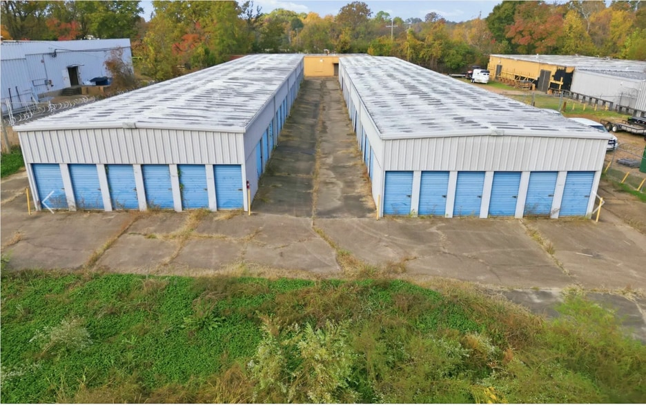 Primary Photo Of 3705 N West St, Jackson Self Storage For Sale