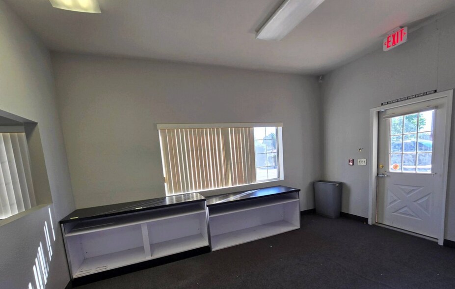 More Photos Of 8841 Florentine Rd, Prescott Valley Medical For Lease