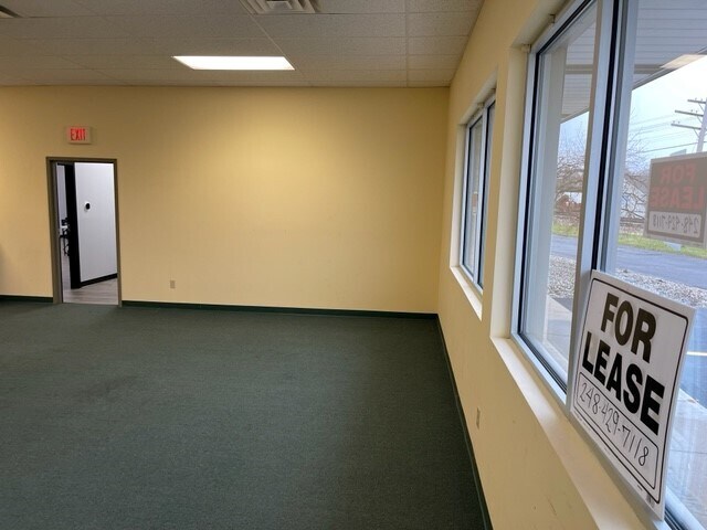 More Photos Of 360 E Grand Blanc Rd, Grand Blanc Office For Lease