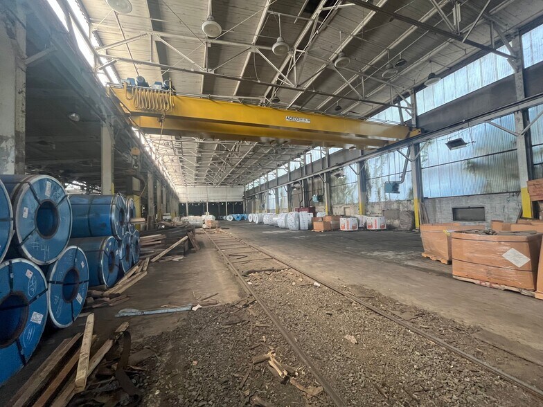 More Photos Of 5 N Wilson Ave, Bristol Industrial For Sale