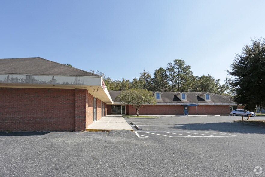 More Photos Of 10731 103rd St, Jacksonville Storefront Retail Office For Lease