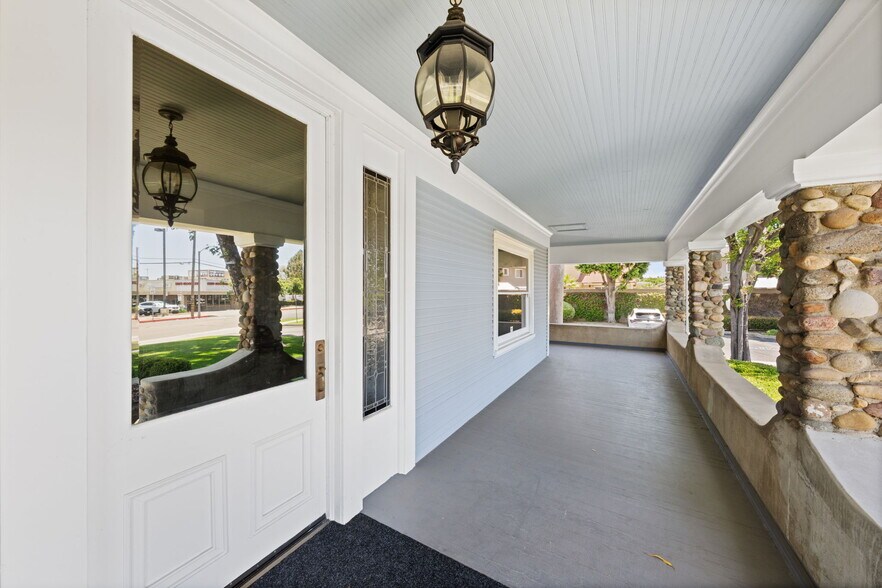 More Photos Of 503 W Palm Dr, Placentia Office Residential For Lease