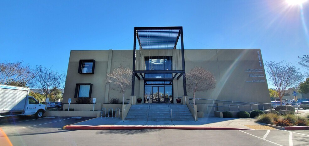 More Photos Of 1850 Soscol Ave, Napa Medical For Lease