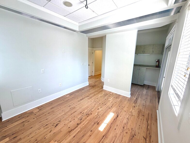 More Photos Of 277 Willbrook Blvd, Pawleys Island Office For Lease