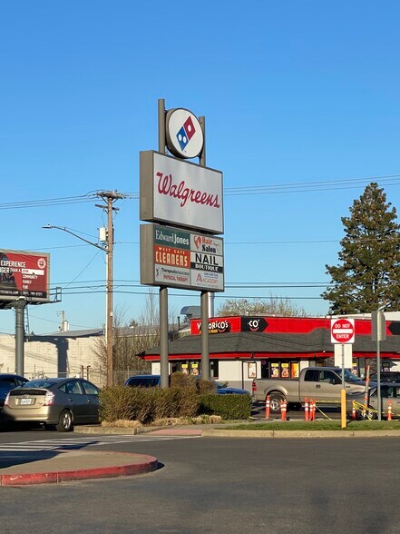 More Photos Of 697 Wallace Rd, Salem Unknown For Lease