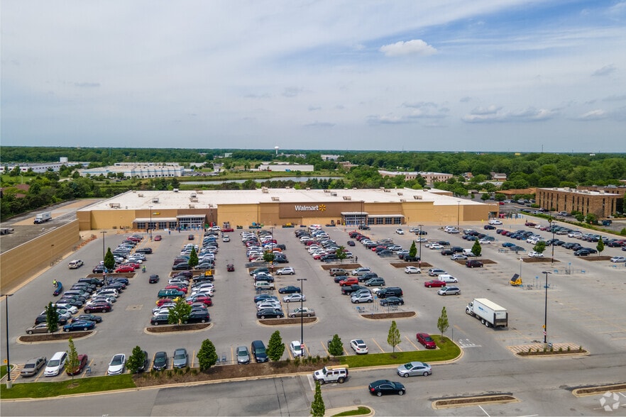 More Photos Of 17550 Halsted St, Homewood Freestanding For Lease