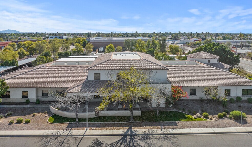 More Photos Of 1835 S Extension Rd, Mesa Loft Creative Space For Lease