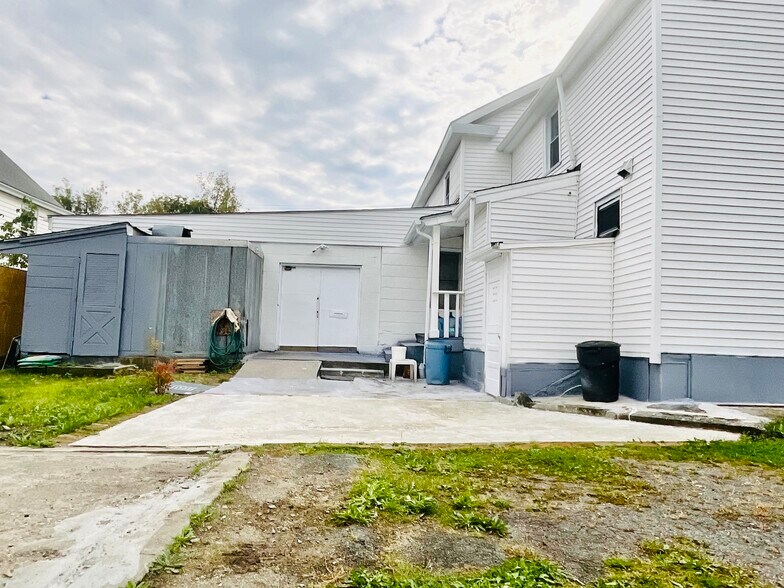 More Photos Of 334 Columbus Ave, Pittsfield Warehouse For Sale