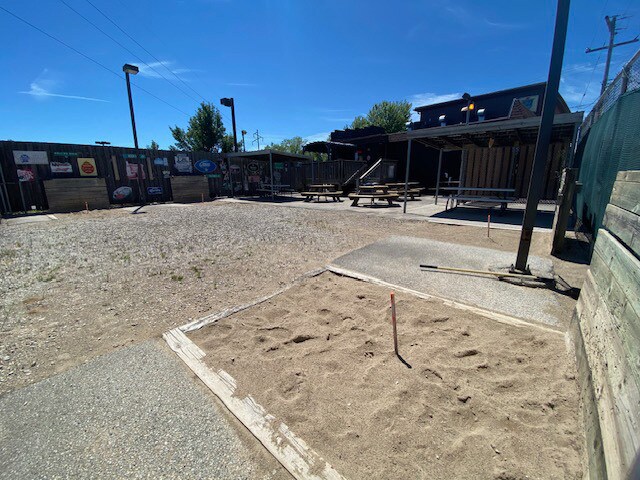 More Photos Of 1803 Main St, Green Bay Bar For Sale