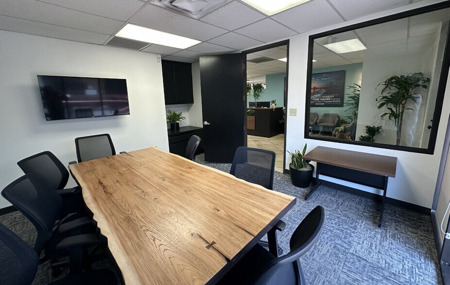 More Photos Of 333 W Broadway, Long Beach Medical For Lease